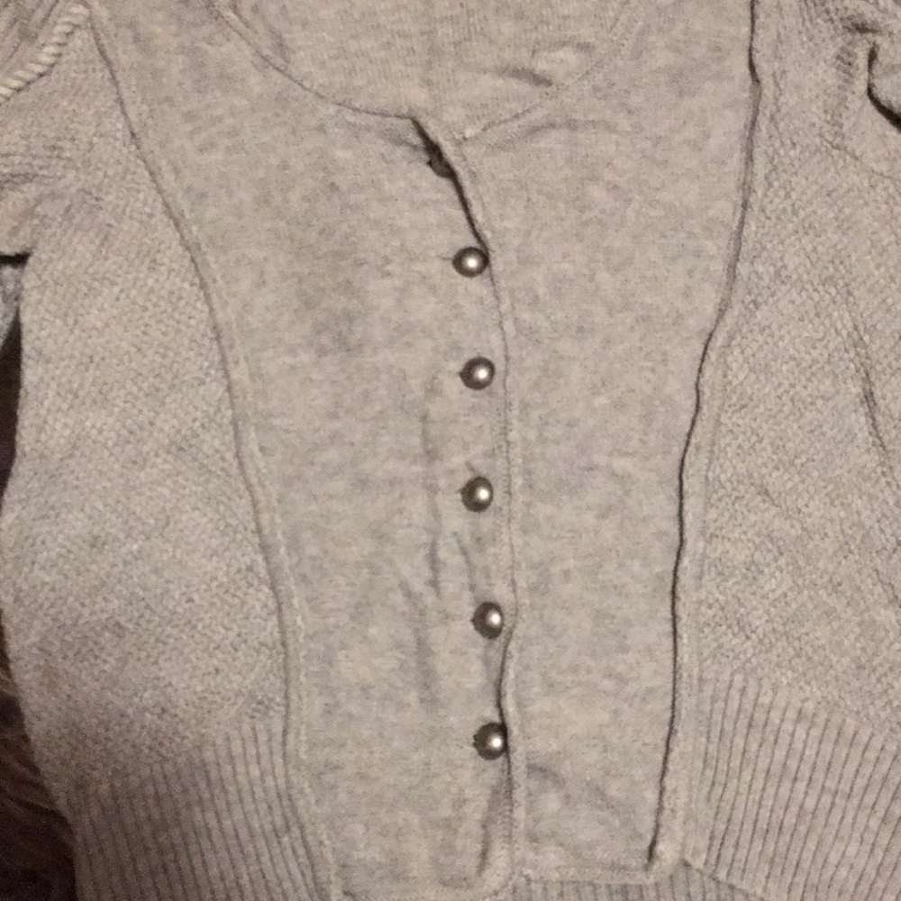 Sweater - Picture 2 of 4